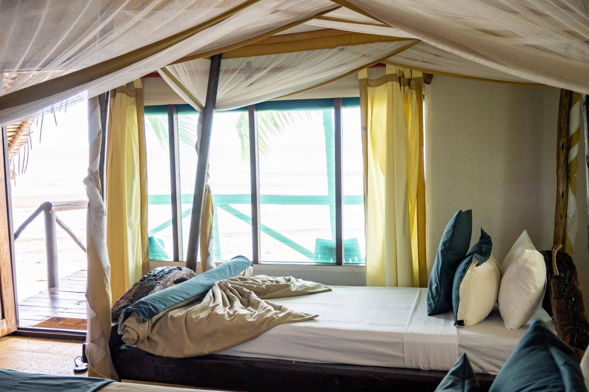 Simply Saadani Camp, A Tent With A View Safaris Mkwaja ภายนอก รูปภาพ