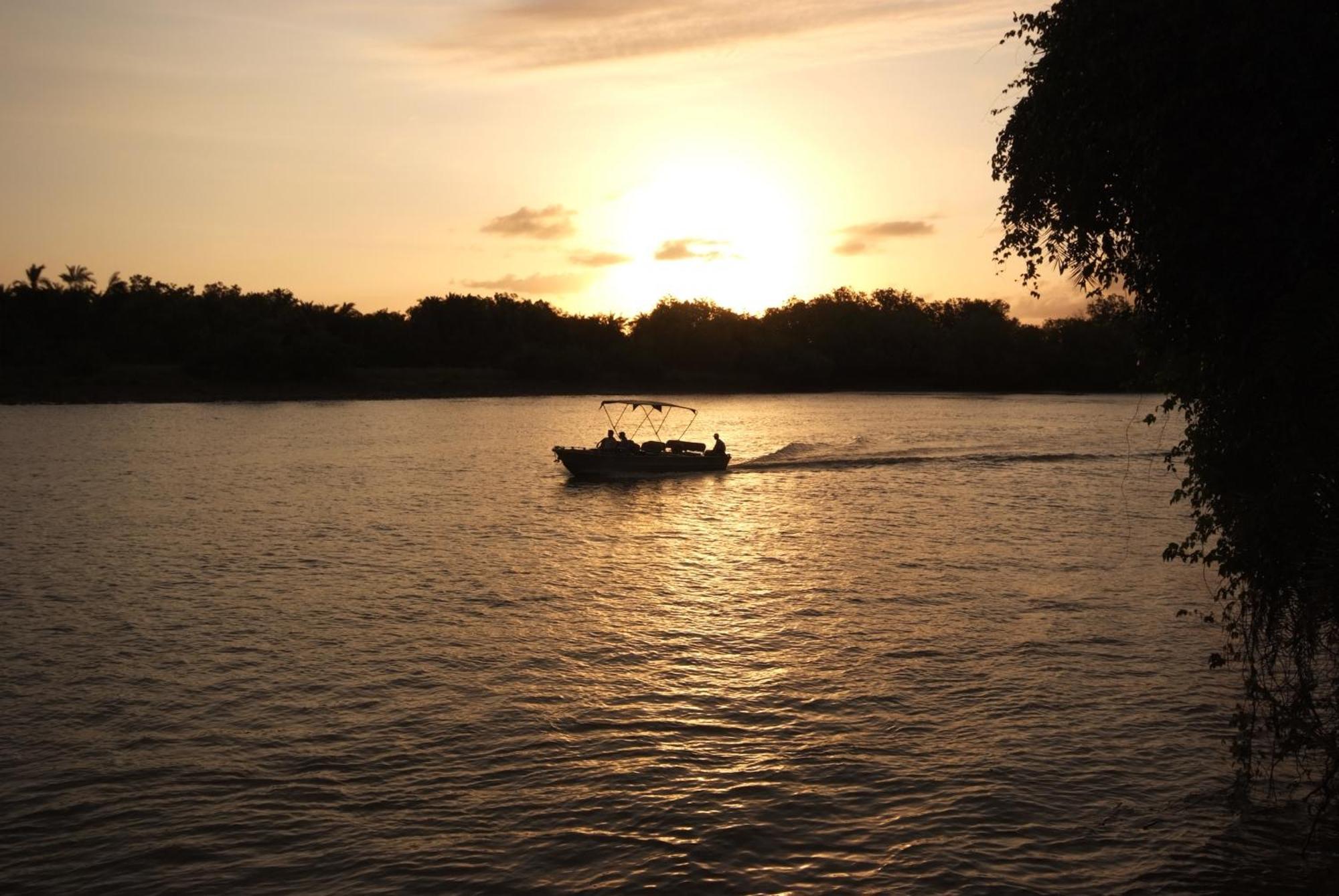 Simply Saadani Camp, A Tent With A View Safaris Mkwaja ภายนอก รูปภาพ