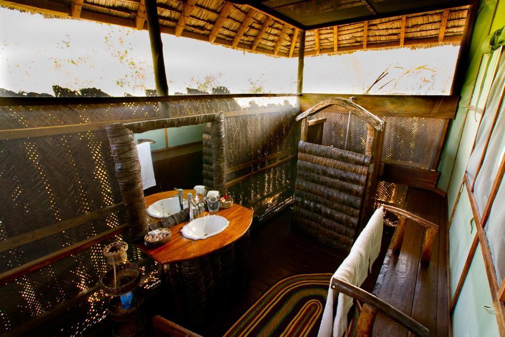 Simply Saadani Camp, A Tent With A View Safaris Mkwaja ภายนอก รูปภาพ